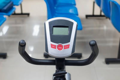 物理治療康復(fù)運動器材在醫(yī)院 c